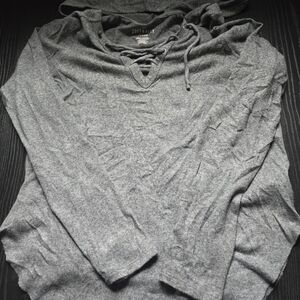 American Eagle Outfitters V-Neck Gray Sweater